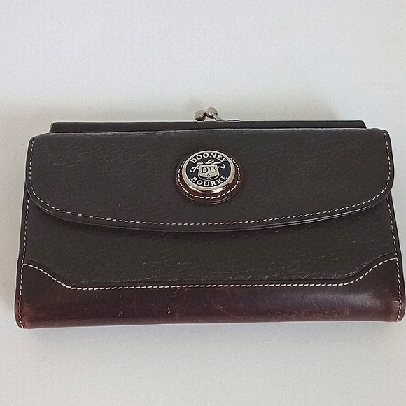 Dooney & Bourke Handbags - Dooney and Bourke  leather women’s wallet.